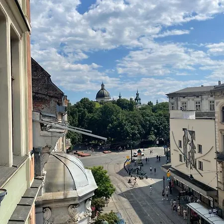 Avanti Palazzo מלון דירות קרקוב