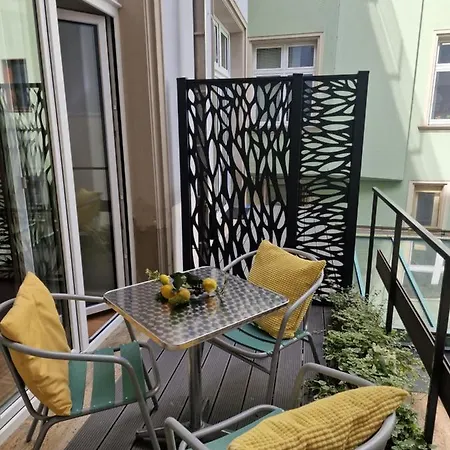 Avanti Palazzo Krasków