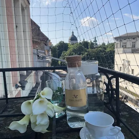 Ξενοδοχείο με διαμερίσματα Avanti Palazzo