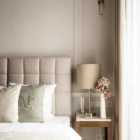 Avanti Palazzo Ξενοδοχείο με διαμερίσματα Krasków