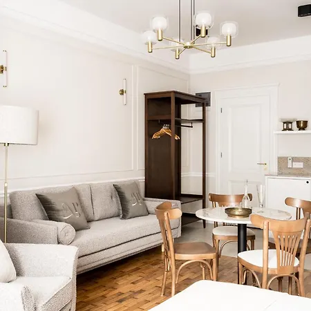 Avanti Palazzo 4* Krasków