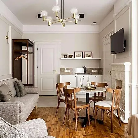 Avanti Palazzo Ξενοδοχείο με διαμερίσματα