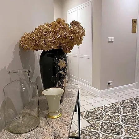 Avanti Palazzo 4*