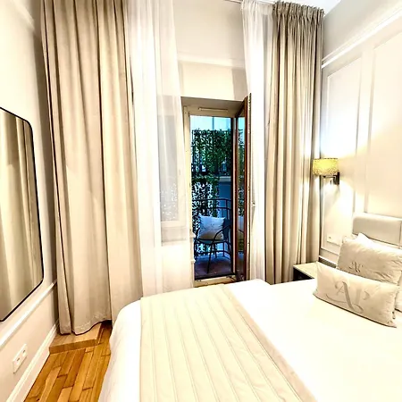 Apart Otel Avanti Palazzo 4*